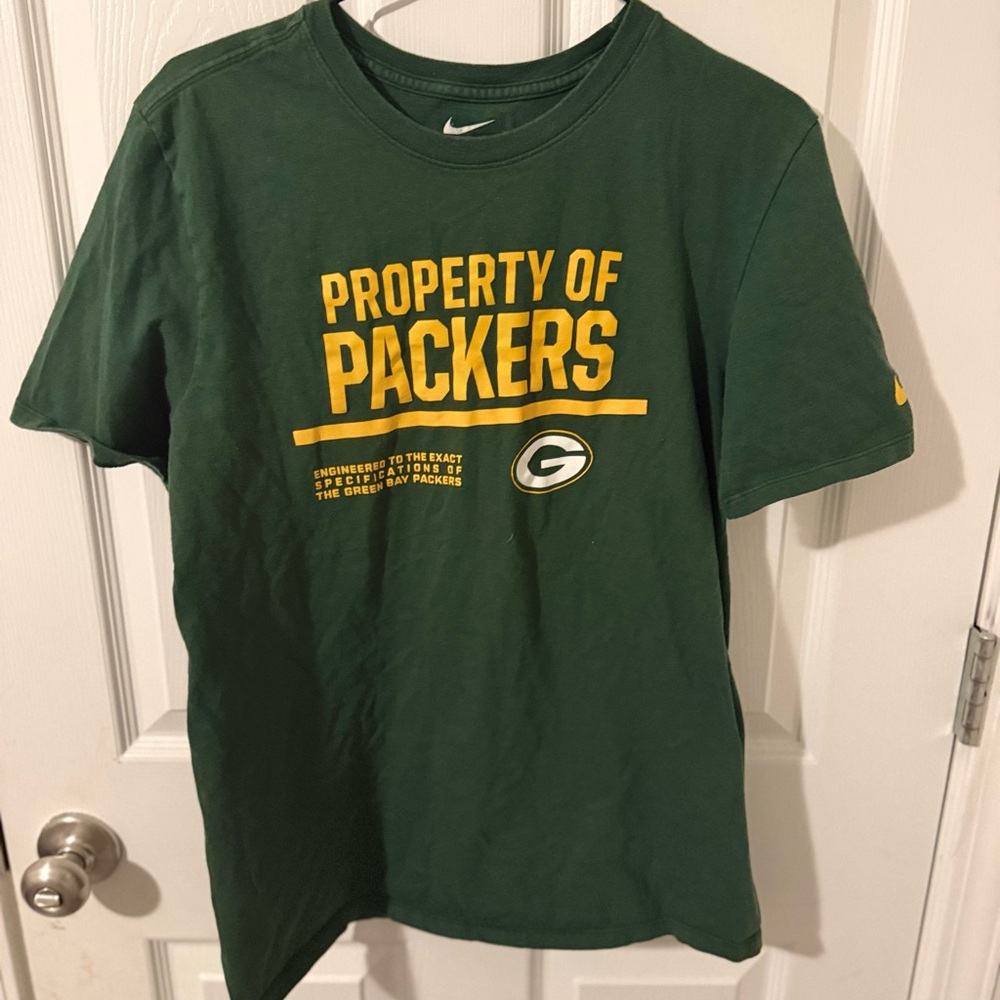 Nike Athletic Cut Women’s Green and Yellow Packers Tee size M